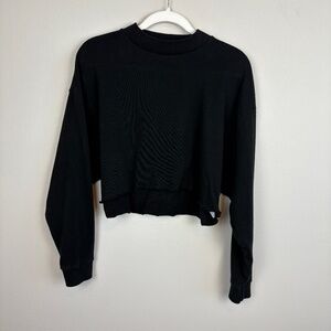 American Eagle AHH-Mazingly Soft Cropped Sweatshirt - Size Small